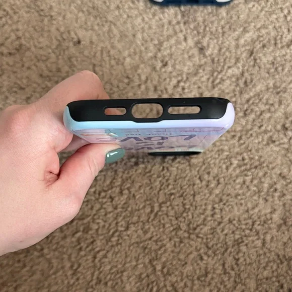 Casely iPhone 15 Pro Max MagSafe Case – “Love Is Love” Rainbow – Like New - Picture 3 of 8